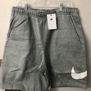 New Nike Men’s Size XL tall Black Sportswear Club Shorts